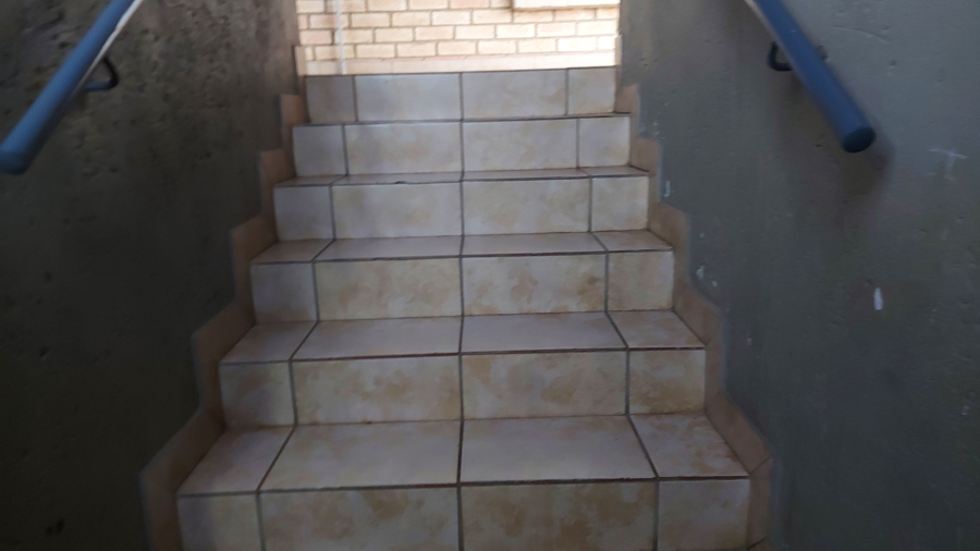 2 Bedroom Property for Sale in Waterval East North West